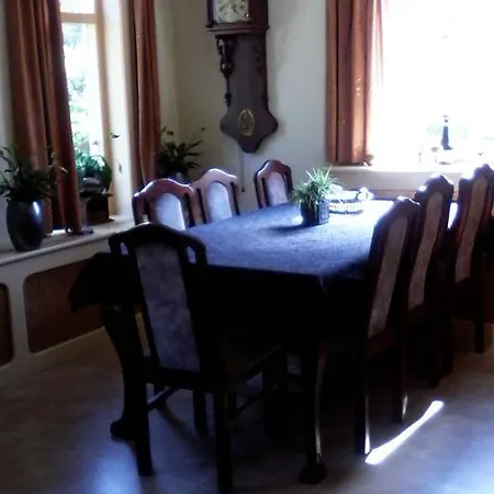 Dijkzicht Holiday home Hurwenen